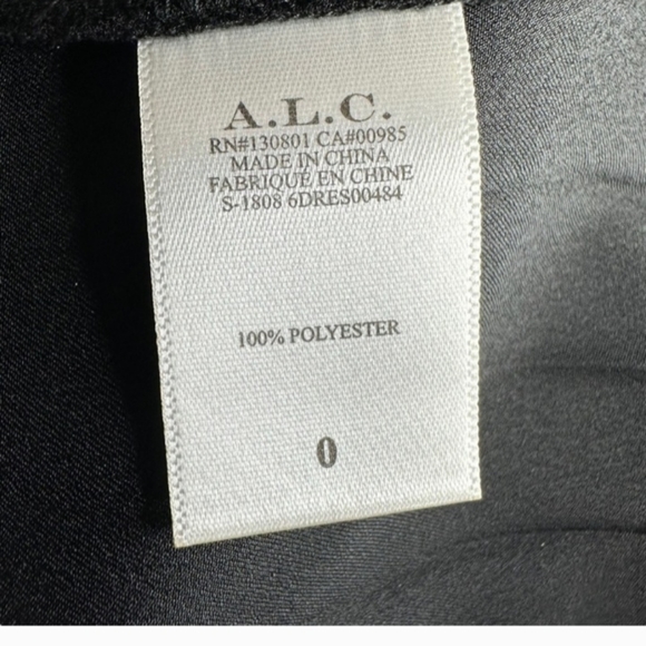 Dress - Picture 8 of 10